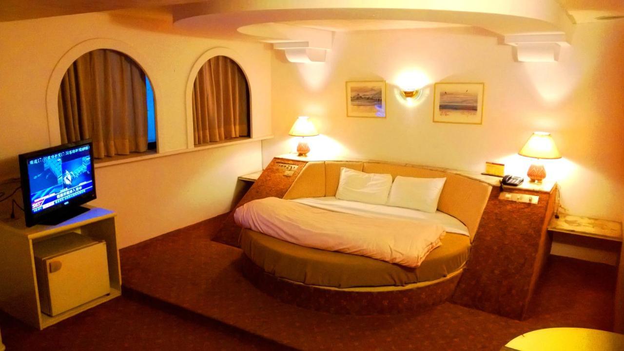 San Tong Hotel Miaoli Exterior photo