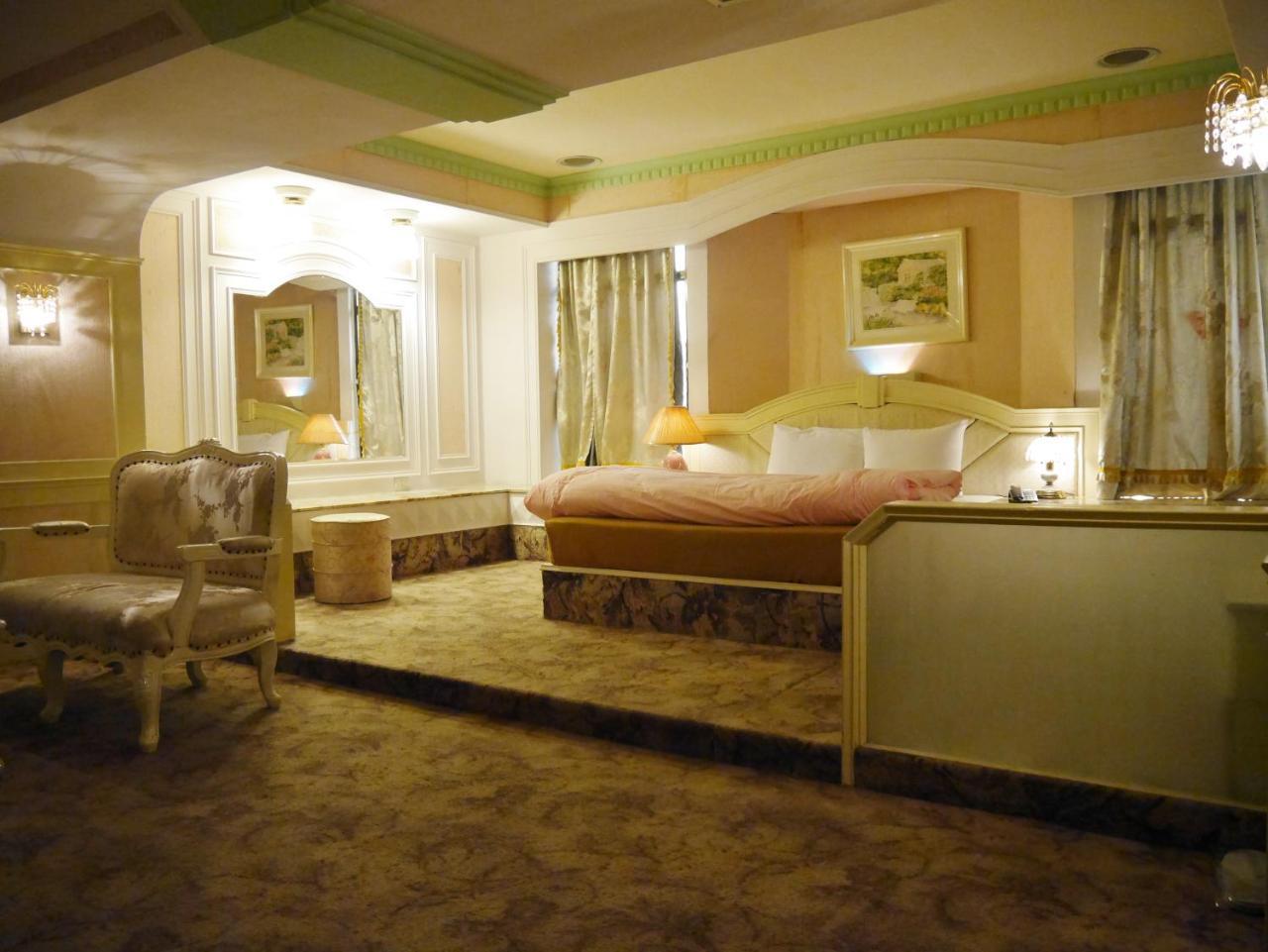San Tong Hotel Miaoli Exterior photo